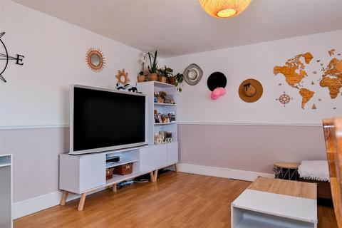 2 bedroom apartment for sale, Tillycairn Place, Glasgow