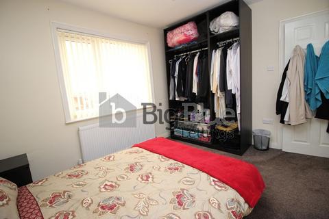 3 bedroom property to rent, Burley Hill Drive, Burley, Leeds LS4