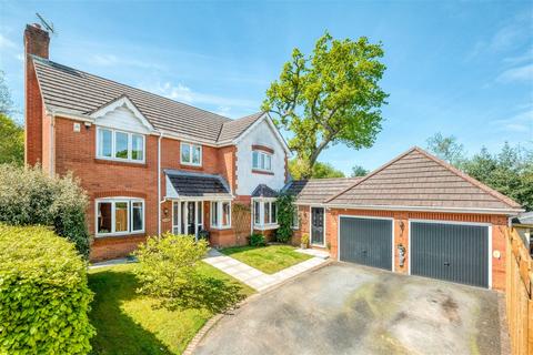 4 bedroom detached house for sale, Whitehouse Place, Rednal, Birmingham, B45 9GB