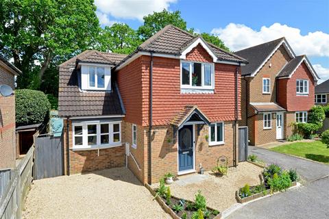 3 bedroom detached house for sale, Horsham RH12