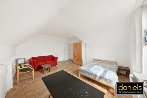 Property to rent, Craven Park, Harlesden, London, NW10