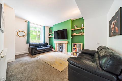 14 Pymroyd, Huddersfield, HD4 5PB
