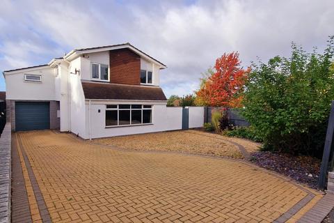 4 bedroom detached house for sale, Dinch Hill, Undy, Caldicot, Monmouthshire, NP26