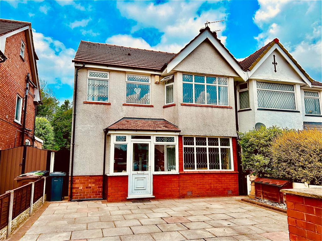 Southport, Southport PR9 3 bed semidetached house for sale £265,000