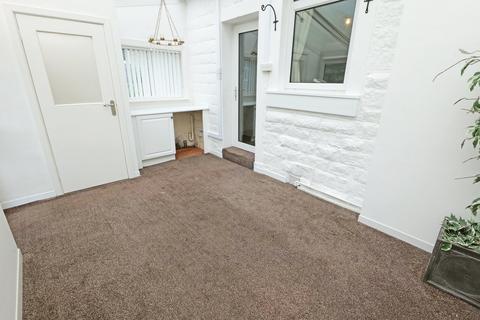 2 Hollins Road, Barnoldswick, BB18 5HT