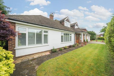 2 Amberley Drive, Woodham, Addlestone, KT15 3SL
