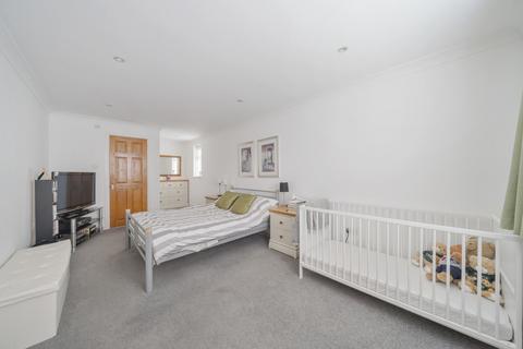 2 Amberley Drive, Woodham, Addlestone, KT15 3SL