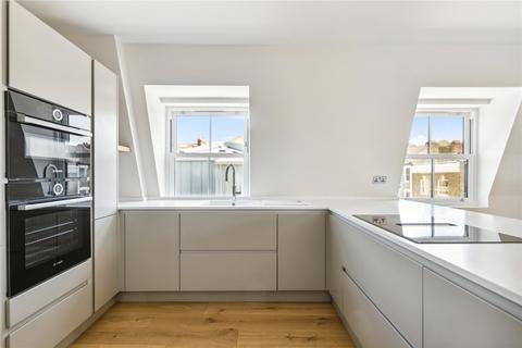 2 bedroom apartment for sale, Northcote Road, SW11