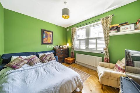 2 bedroom flat for sale, Lollard Street, Kennington