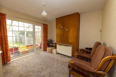 3 bedroom semi-detached house for sale, Ashtree Road, Tividale, Oldbury, West Midlands, B69
