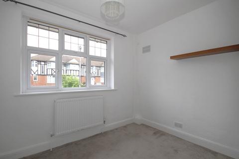 2 bedroom maisonette for sale, Lynmouth Avenue, Morden