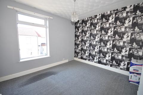 2 bedroom terraced house to rent, Winstanley Road Portsmouth PO2