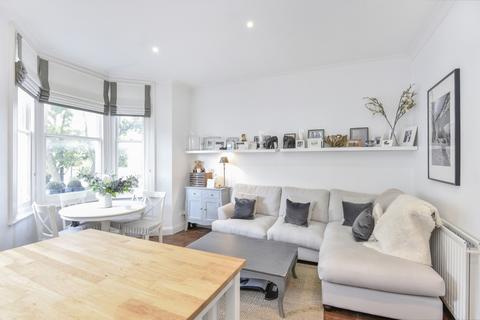 2 bedroom flat to rent, Radipole Road Fulham SW6