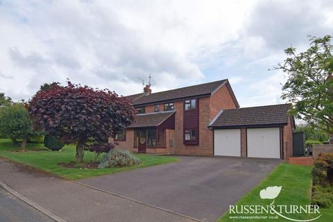 4 bedroom detached house for sale, Ullswater Avenue, King's Lynn PE30