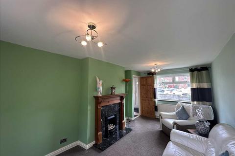 3 bedroom semi-detached house for sale, Angerstein Road, Scunthorpe DN17
