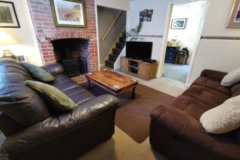 2 bedroom cottage for sale, Lower Olland Street, Bungay
