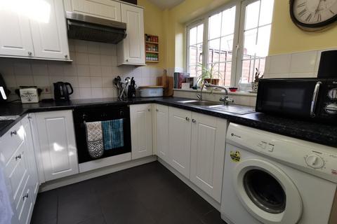 2 bedroom cottage for sale, Lower Olland Street, Bungay