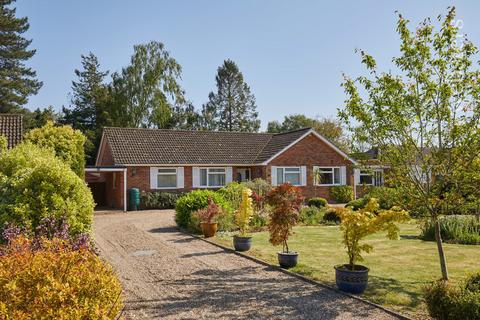 4 bedroom detached bungalow for sale, Summer Drive, Norwich NR12