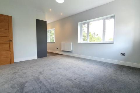 2 bedroom flat to rent, Belton Mews, Belton Close, Solihull, B94