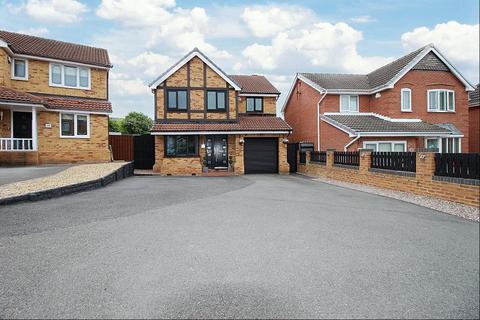 4 bedroom detached house for sale, Steven Place, Chapeltown, Sheffield