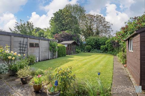 3 bedroom detached bungalow for sale, Birchfield Gardens, Mulbarton
