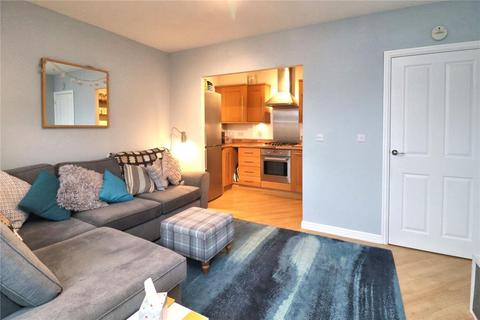 2 bedroom apartment to rent, Hoe Court, Woking GU22