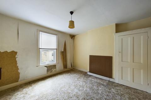 13 Ethelbert Road, Folkestone, CT19 6EX
