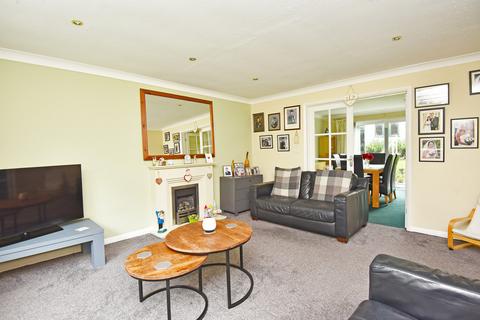 2 Cotterdale Close, Knaresborough, HG5 0DY