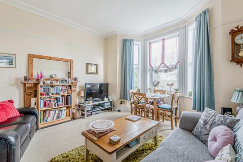 2 bedroom apartment for sale, King Edward Road, Barnet, EN5