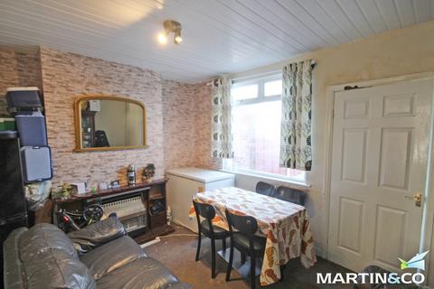 2 bedroom terraced house for sale, Bilhay Lane, West Bromwich, B70