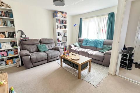 24 Cheyney Walk, Westbury, BA13 3UH