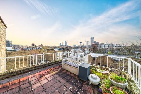 2 bedroom apartment for sale, Moore Park Road, Fulham SW6