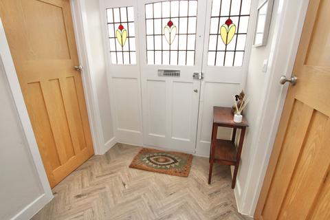 38 Whitstable Road, Canterbury, CT2 8DQ