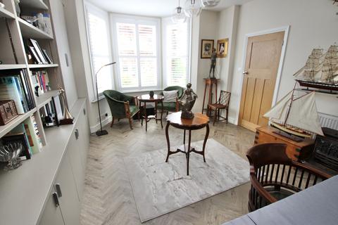 38 Whitstable Road, Canterbury, CT2 8DQ