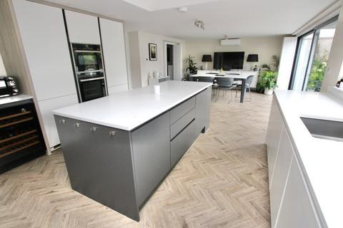 38 Whitstable Road, Canterbury, CT2 8DQ