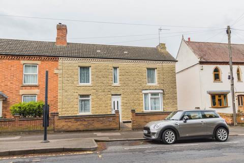 2 bedroom semi-detached house for sale, Finedon Road, Irthlingborough NN9