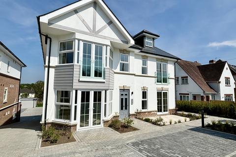 2 bedroom apartment for sale, Upton Way, Broadstone