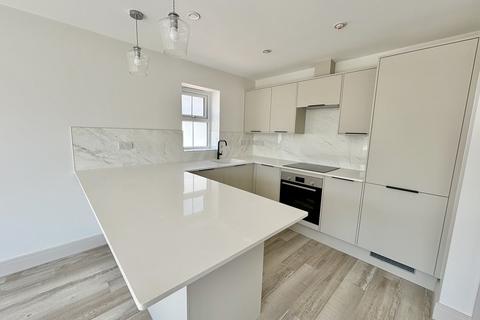 2 bedroom apartment for sale, Upton Way, Broadstone