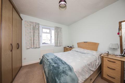 1 Ashdown Place, Heathfield, TN21 8ER