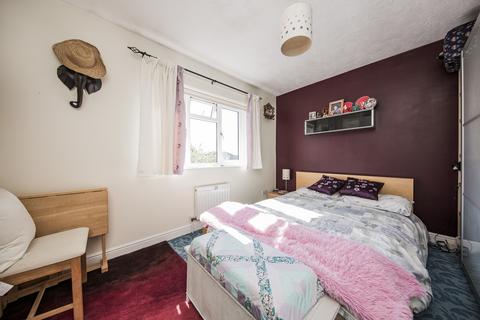 1 Ashdown Place, Heathfield, TN21 8ER