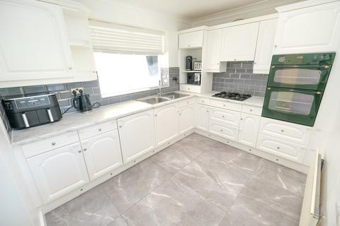 28 Croxley Green, Orpington, BR5 3BH