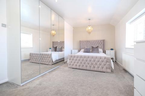 28 Croxley Green, Orpington, BR5 3BH