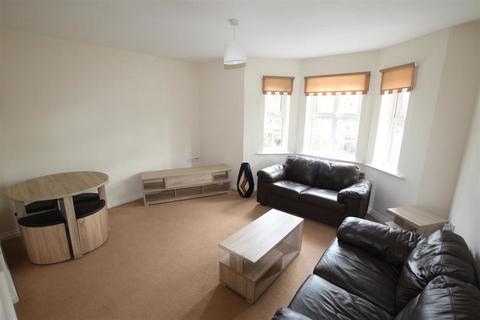 2 bedroom flat to rent, Rymer Court, Darlington