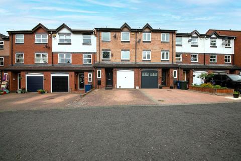 3 bedroom terraced house for sale, Trinity Courtyard, St Peters Basin, Newcastle Upon Tyne