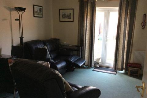 2 bedroom terraced house to rent, Wilkinson Drive, Kesgrave, Ipswich, Suffolk, UK, IP5