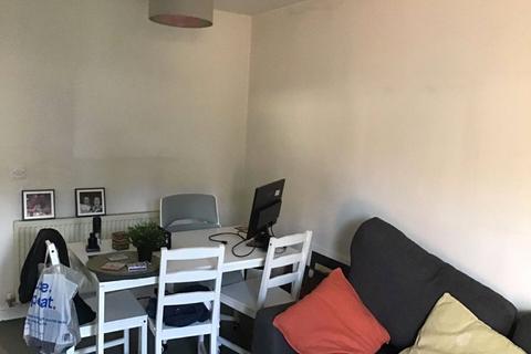 2 bedroom terraced house to rent, Wilkinson Drive, Kesgrave, Ipswich, Suffolk, UK, IP5