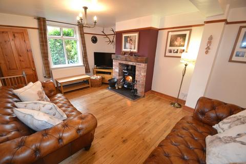 4 bedroom cottage for sale, Moreton, Newport