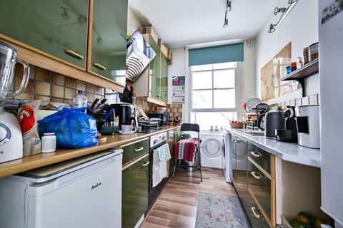 1 bedroom flat to rent, Barkston Gardens, South Kensington, London, SW5