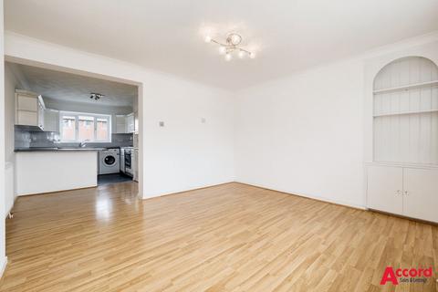 1 bedroom flat for sale, Teviot Avenue, Aveley, RM15