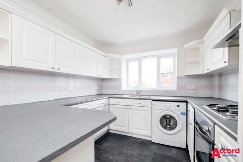 1 bedroom flat for sale, Teviot Avenue, Aveley, RM15